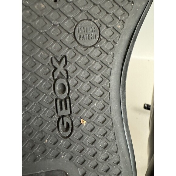 Geox  Respira  bling Women's  Sneakers Italian Patent Leather Shoe bronze Size 8 - Picture 16 of 16